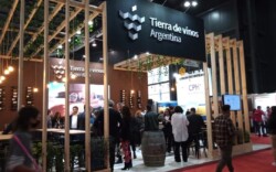 Argentina Tierra de Vinos