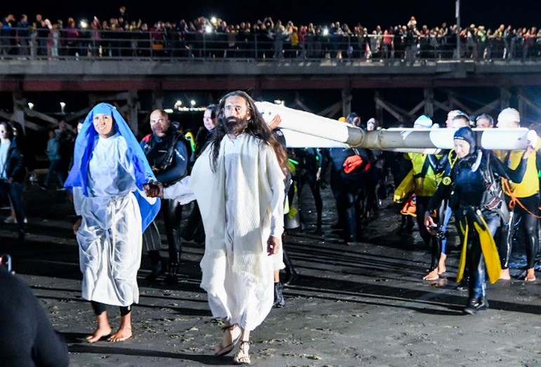 Vía Crucis Submarino