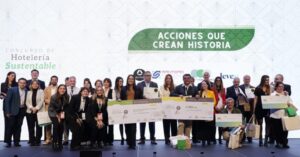 Hoteles + Verdes