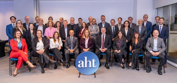 AHT