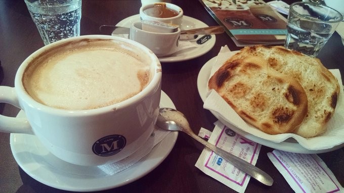 Cafe