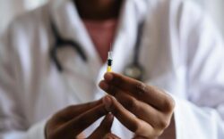 Vacunas OBLIGATORIAS: