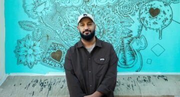 Un mural de significado y reflexión: el homenaje abstracto de Abdulla Alsallat