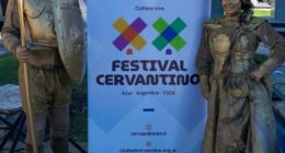 Azul se viste de Cervantes